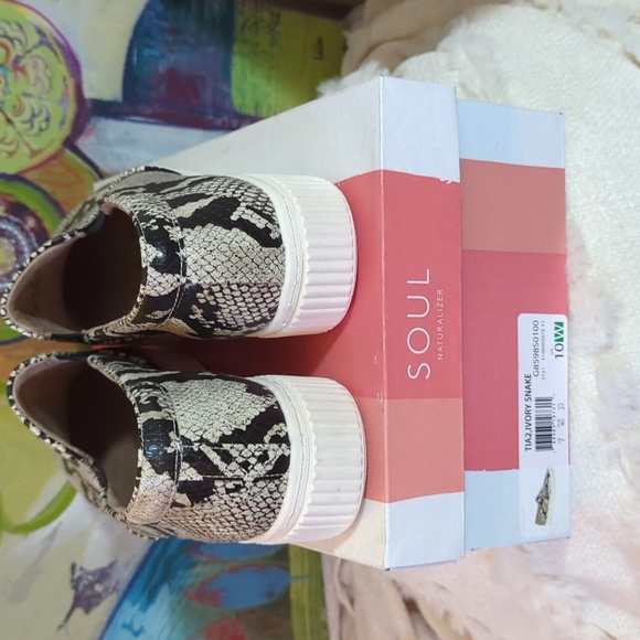 Tia 2 Slip On Loafers/Moccasins - Picture 8 of 8